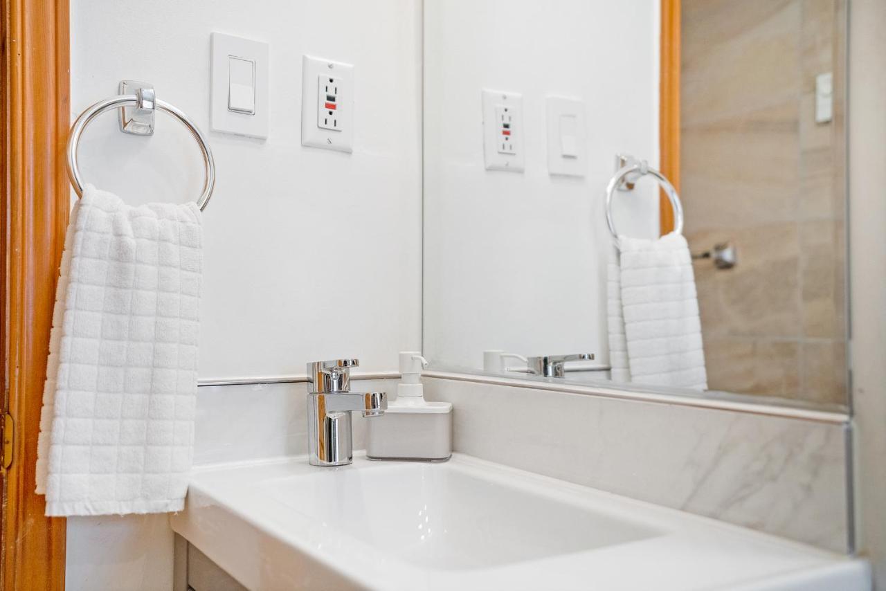 Accueil Chez Francois Bed & Breakfast Montreal Luaran gambar