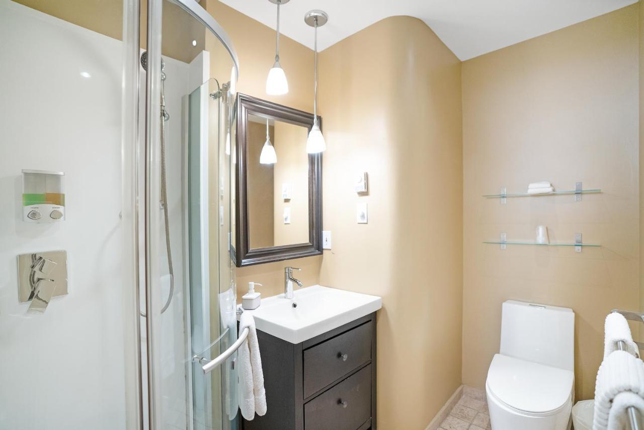 Accueil Chez Francois Bed & Breakfast Montreal Luaran gambar