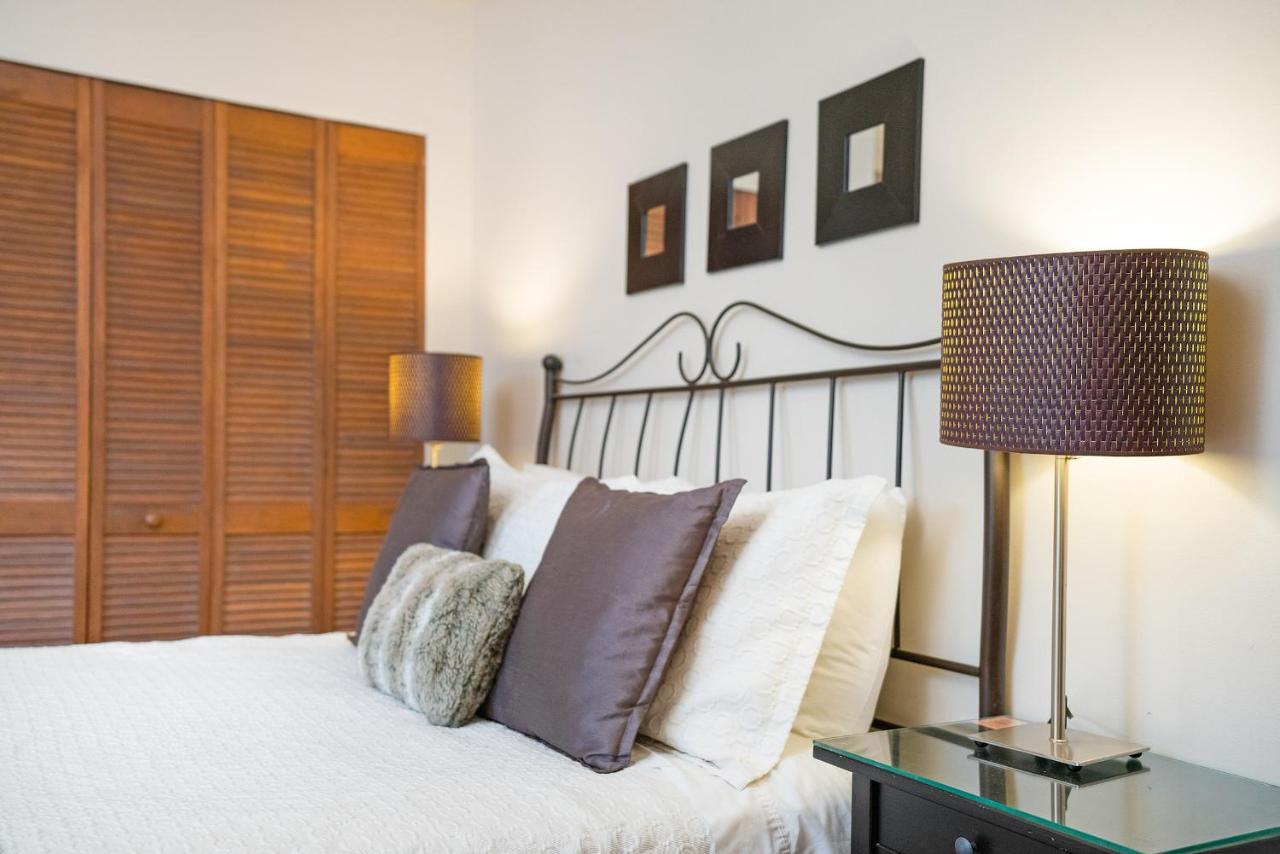Accueil Chez Francois Bed & Breakfast Montreal Luaran gambar