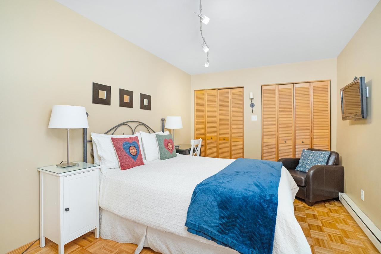 Accueil Chez Francois Bed & Breakfast Montreal Luaran gambar