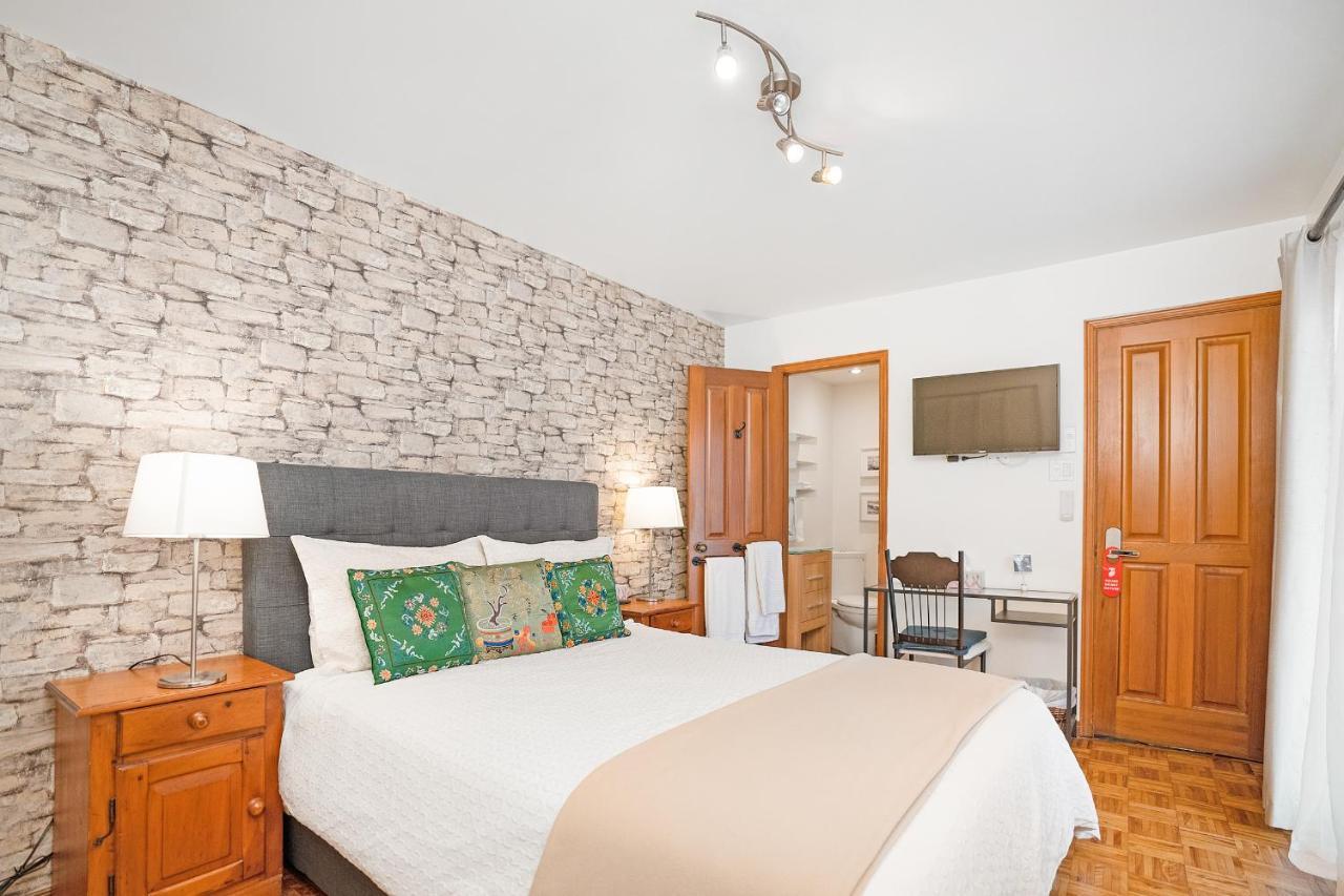 Accueil Chez Francois Bed & Breakfast Montreal Luaran gambar